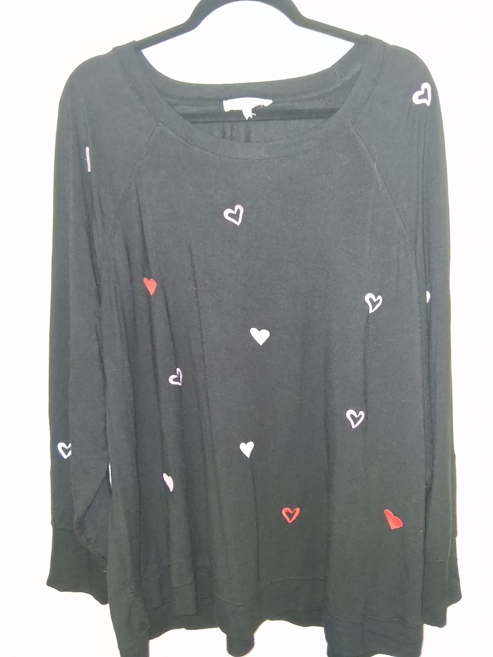 Black Heart-Print Long Sleeve Women's Top